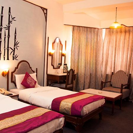 Hotel Gwalior Regency Kültér fotó