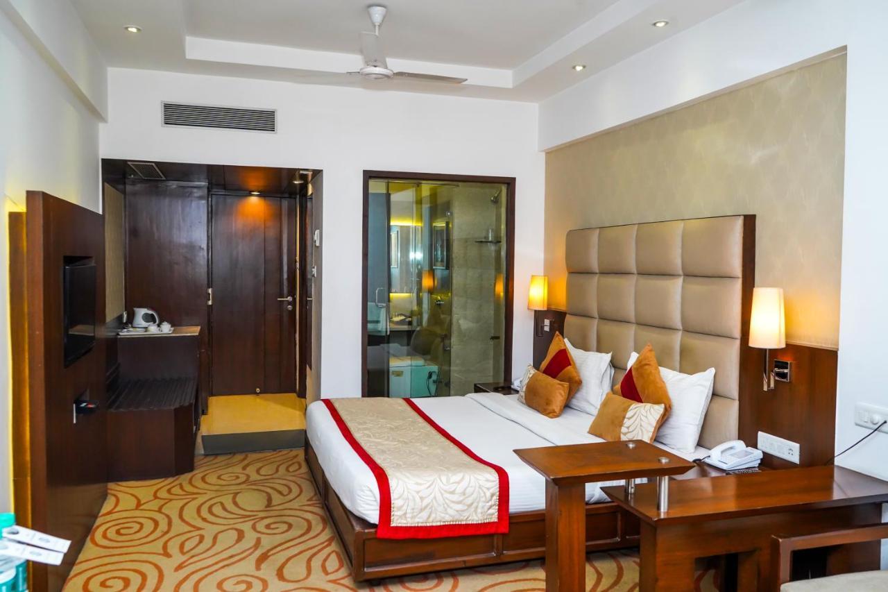 Hotel Gwalior Regency Kültér fotó