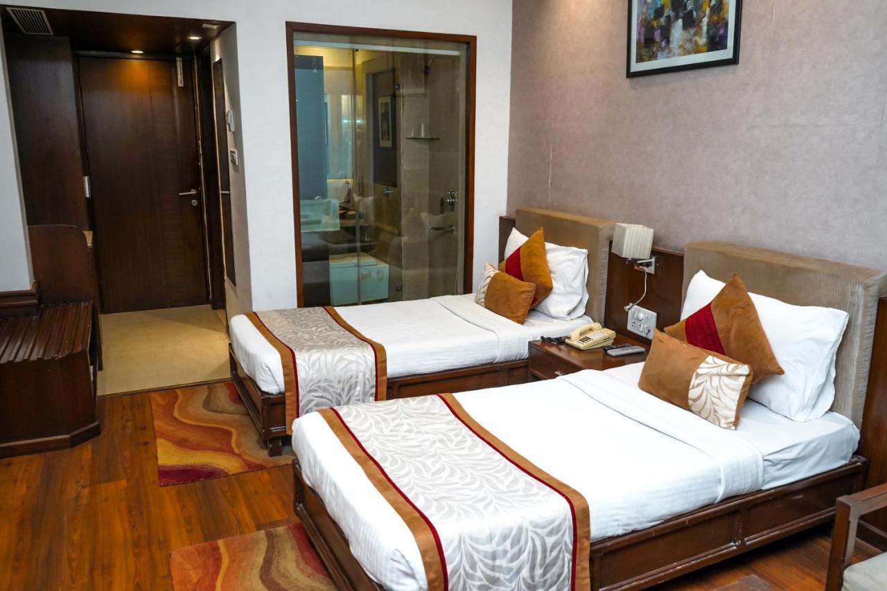 Hotel Gwalior Regency Kültér fotó