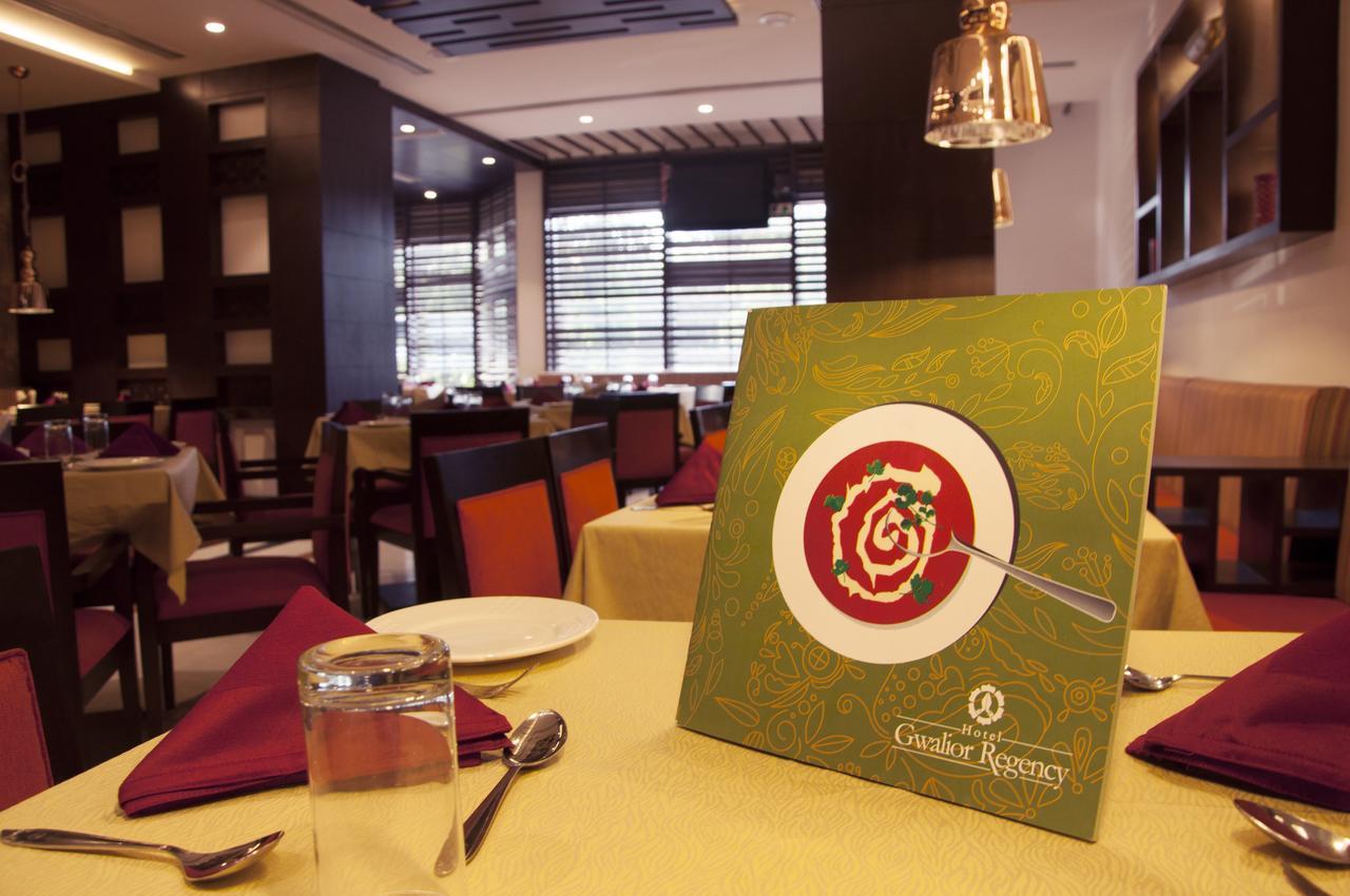 Hotel Gwalior Regency Kültér fotó