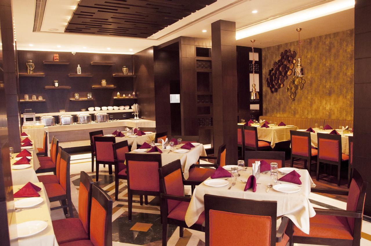 Hotel Gwalior Regency Kültér fotó
