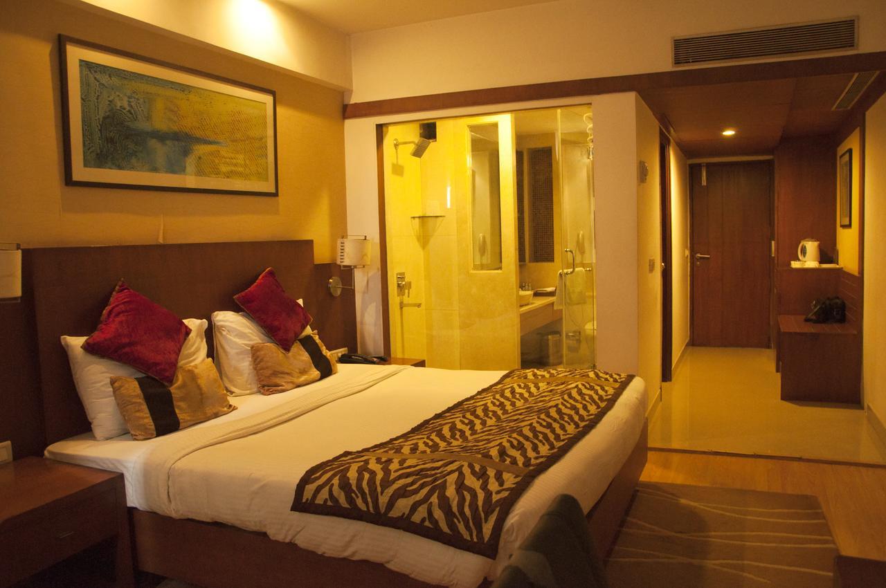 Hotel Gwalior Regency Kültér fotó