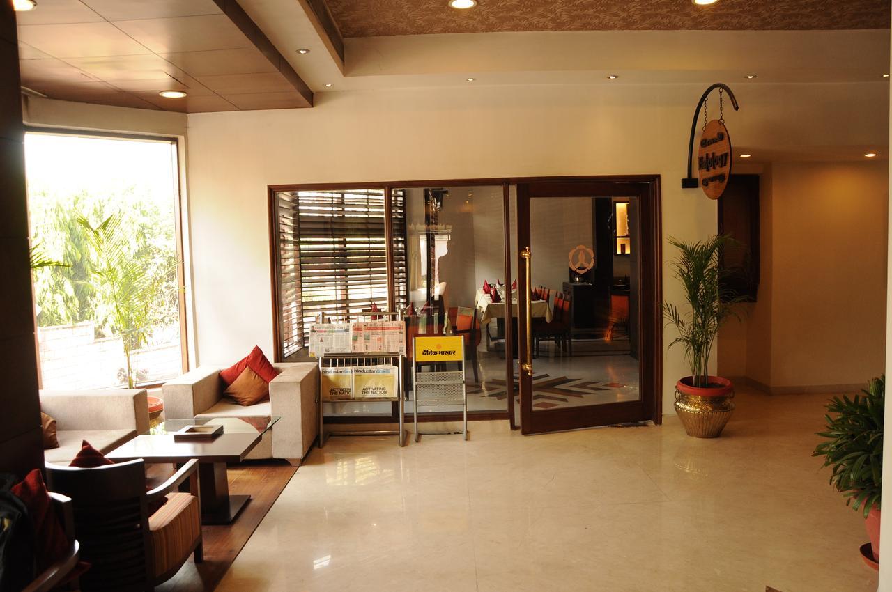 Hotel Gwalior Regency Kültér fotó